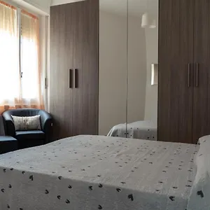 Il Mare Fra Gli Ulivi Apartment
