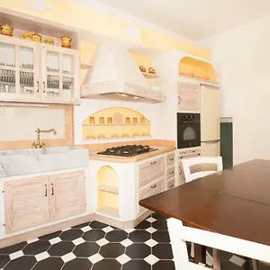 Bellambra Deluxe Apartment